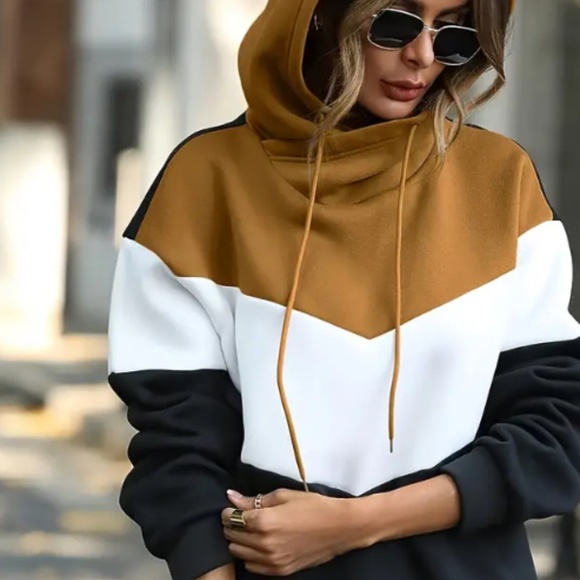 NWOT Color Block Hoodie - Picture 2 of 6